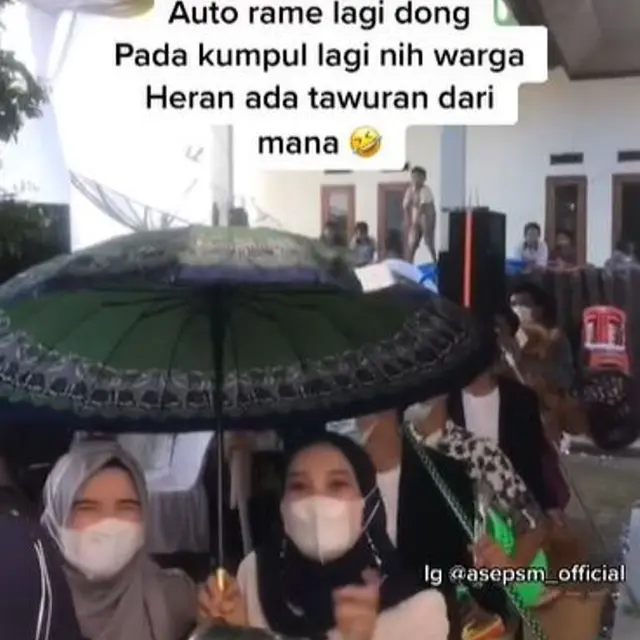 Datang Jelang Acara Pernikahan Selesai, Rombongan Tamu Bawa Kado Tak Terduga