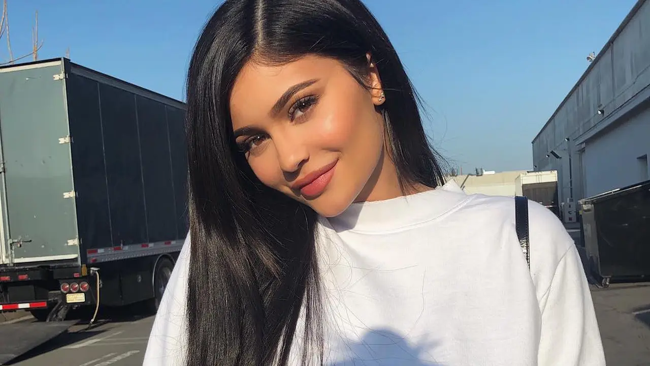 [Bintang] Kylie Jenner