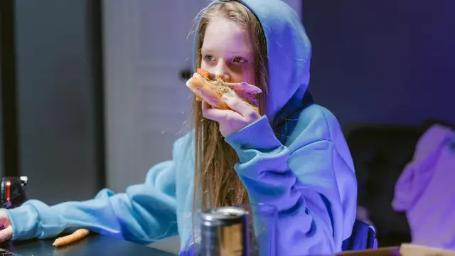 Mengatur Pola Makan yang Tepat