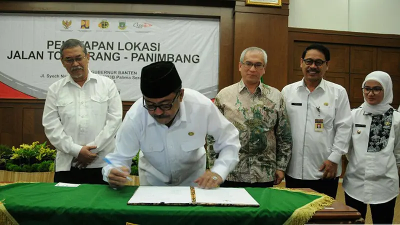 Gubernur Banten Rano Karno