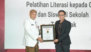 Nyalanesia Pecahkan Rekor MURI Pelatihan LIterasi Guru dan Siswa di Sekolah Terbanyak (doc: Nyalanesia)