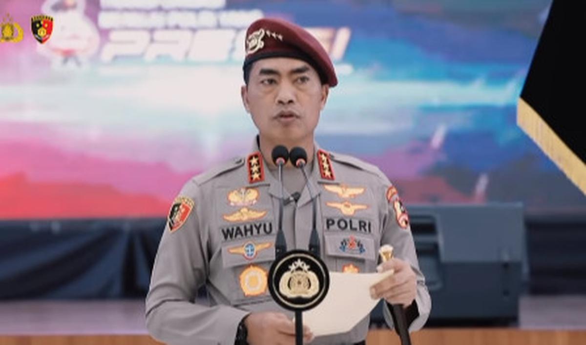 "Sebagai penghargaan atas meningkatnya kinerja, maka semakin meningkat pangkatnya," ungkapnya, demikian dikutip dari video unggahan akun Instagram @bareskrim.