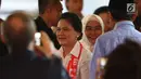 Istri capres nomor urut 01 Joko Widodo atau Jokowi, Iriana Jokowi saat memberi dukungan dalam debat keempat Pilpres 2019 di Hotel Shangri-La, Jakarta, Sabtu (30/3). (Liputan6.com/JohanTallo)