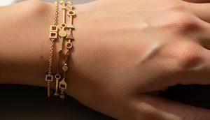 Model Gelang Emas Stacking Set 3 Piece. (Foto: AI)