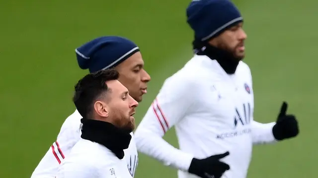 Foto: Dulu Musuh Bebuyutan, Kini Sergio Ramos Latihan Bareng Lionel Messi di PSG