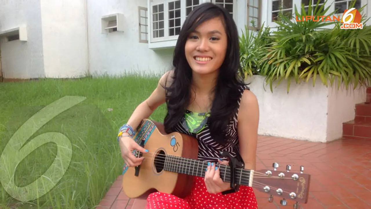 sheryl-sheinafiaa-2-130628c.jpg