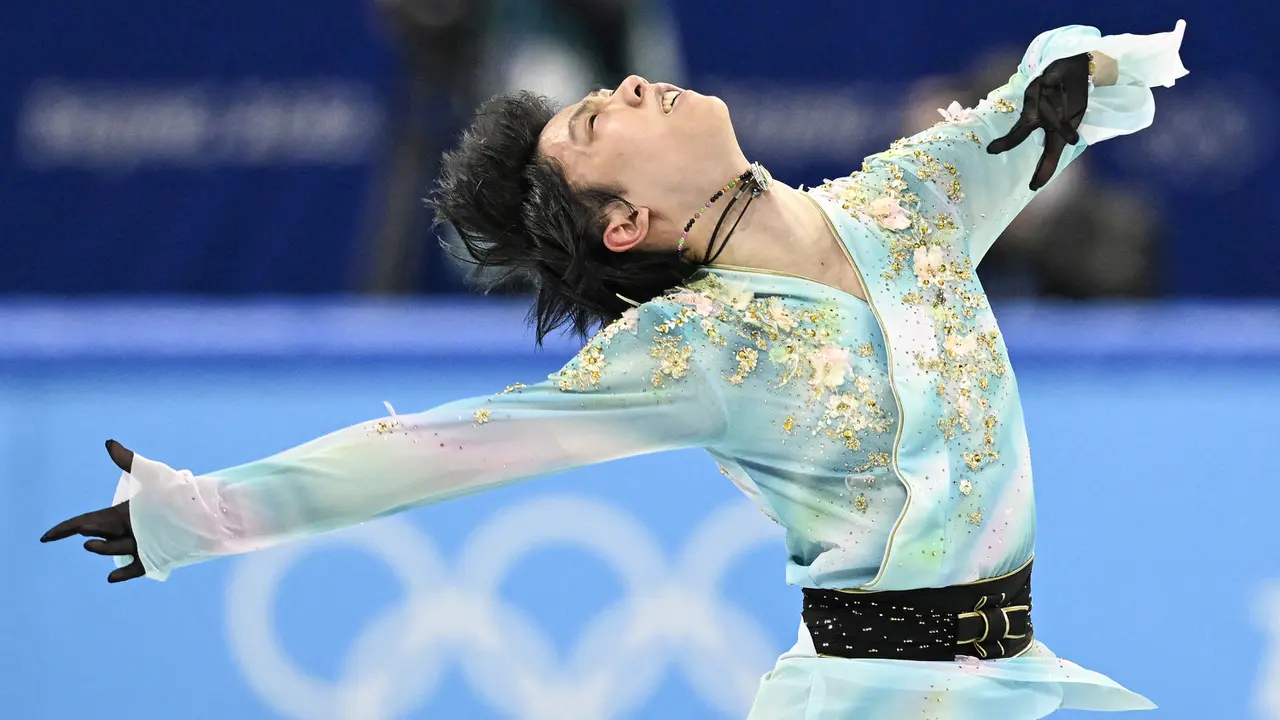 Foto: Mengenal Yuzuru Hanyu, Pangeran Es Jepang yang Resmi Gantung Sepatu