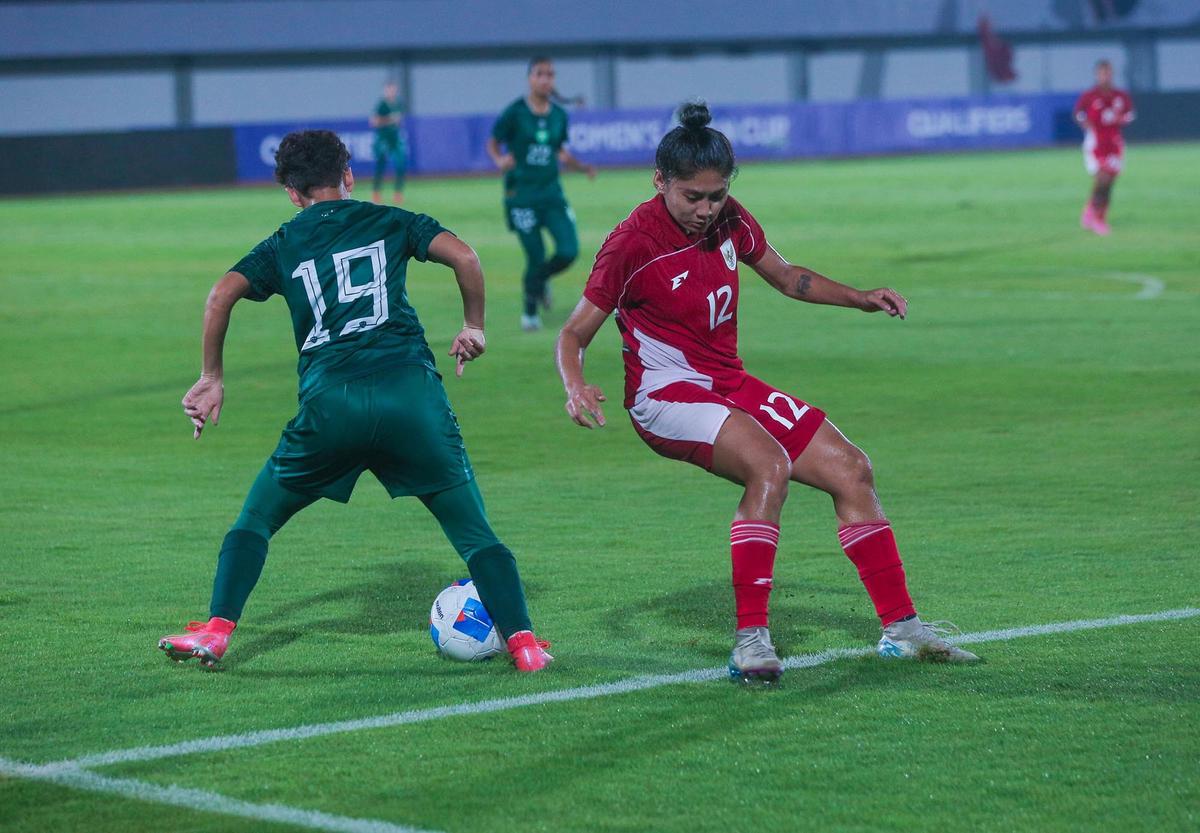 FOTO: Kalah dari Pakistan, Peluang Timnas Putri Indonesia ke Piala Asia 2026 Menipis