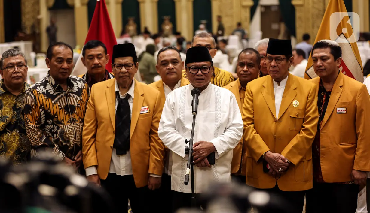 "Besar sekali, ya. Maaf ya, satu, dia orang Jawa. Kedua, memang suara itu adanya di Jawa, ya. Tapi kalau kita bicara soal begini kan nggak baik tapi itulah situasinya," kata Oesman pada Sabtu 22 April 2023. (Liputan6.com/Johan Tallo)