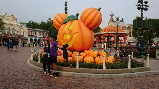 Pesta Halloween di Disneyland Hong Kong