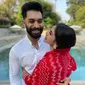Mouni Roy dan suaminya, Suraj Nambiar (Foto: Instagram/@imouniroy)