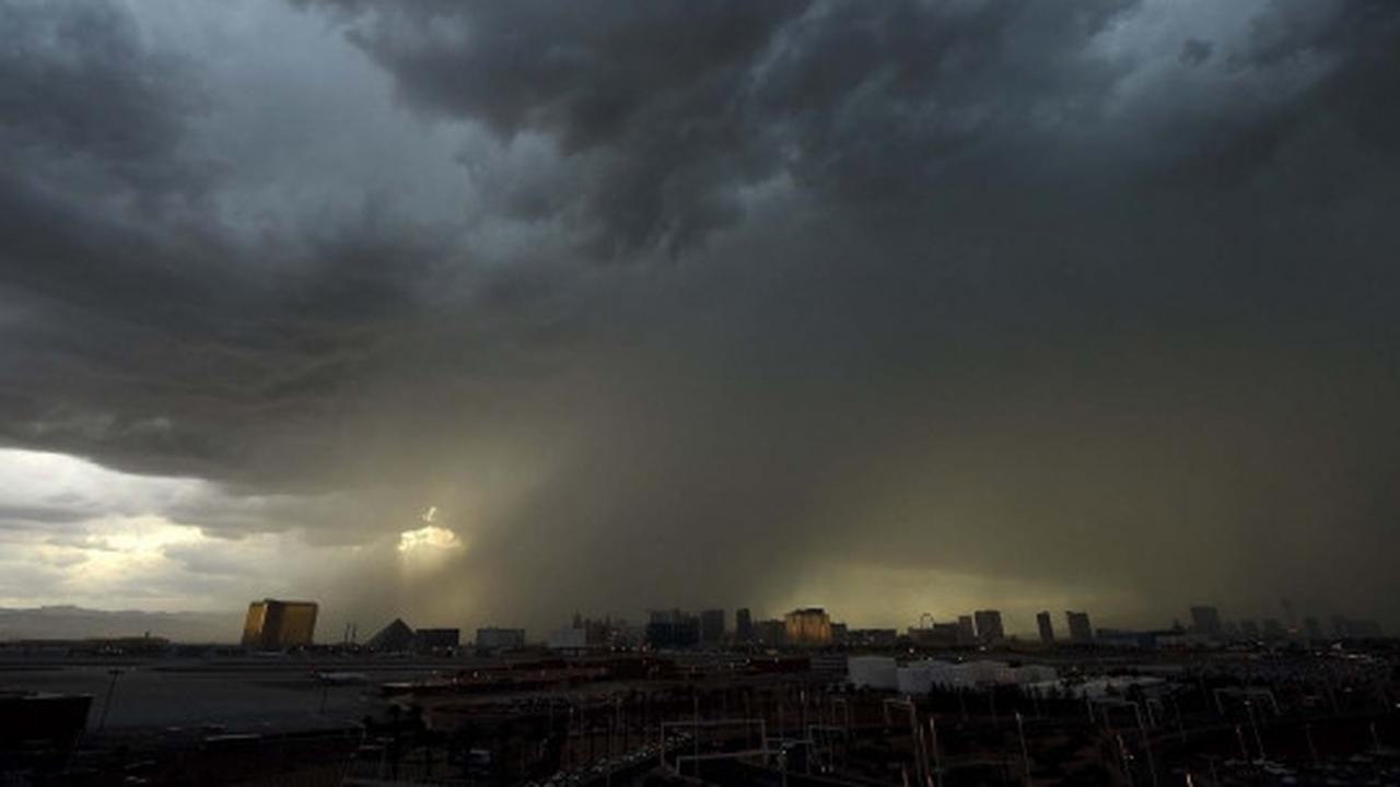 Menyaksikan dahsyatnya badai terjang wilayah Las Vegas