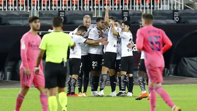 Foto Liga Spanyol: Real Madrid Tak Berdaya di Kandang Valencia
