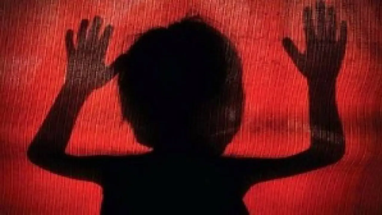 Tertekan Diarak Tanpa Busana, Siswi SMP Ini Coba Bunuh Diri