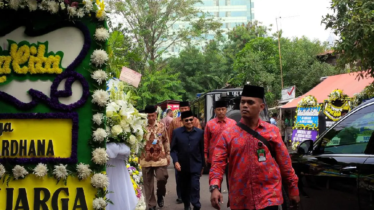 BJ Habibie melayat Ali Wardhana