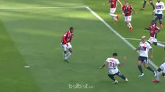 Dua gol Memphis Depay membawa Lyon kalahkan Nice dengan skor 5-0. This video is presented by Ballball.