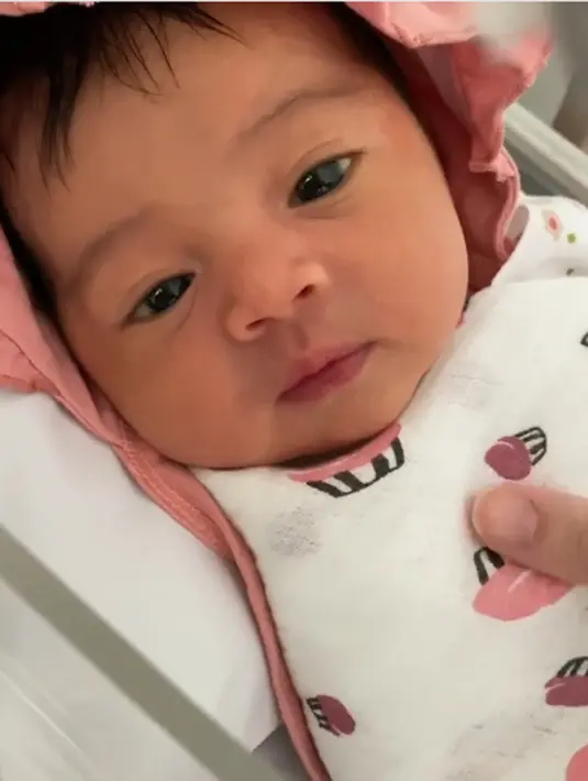 Rianti Cartwright (Instagram/riantic)