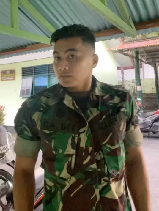 Aprilio Manganang memutuskan aktif di dunia kemiliteran TNI, dan ia dinas di Pusat Perbekalan Angkatan Darat (Pusbekangad). (FOTO: instagram.com/manganang92/)
