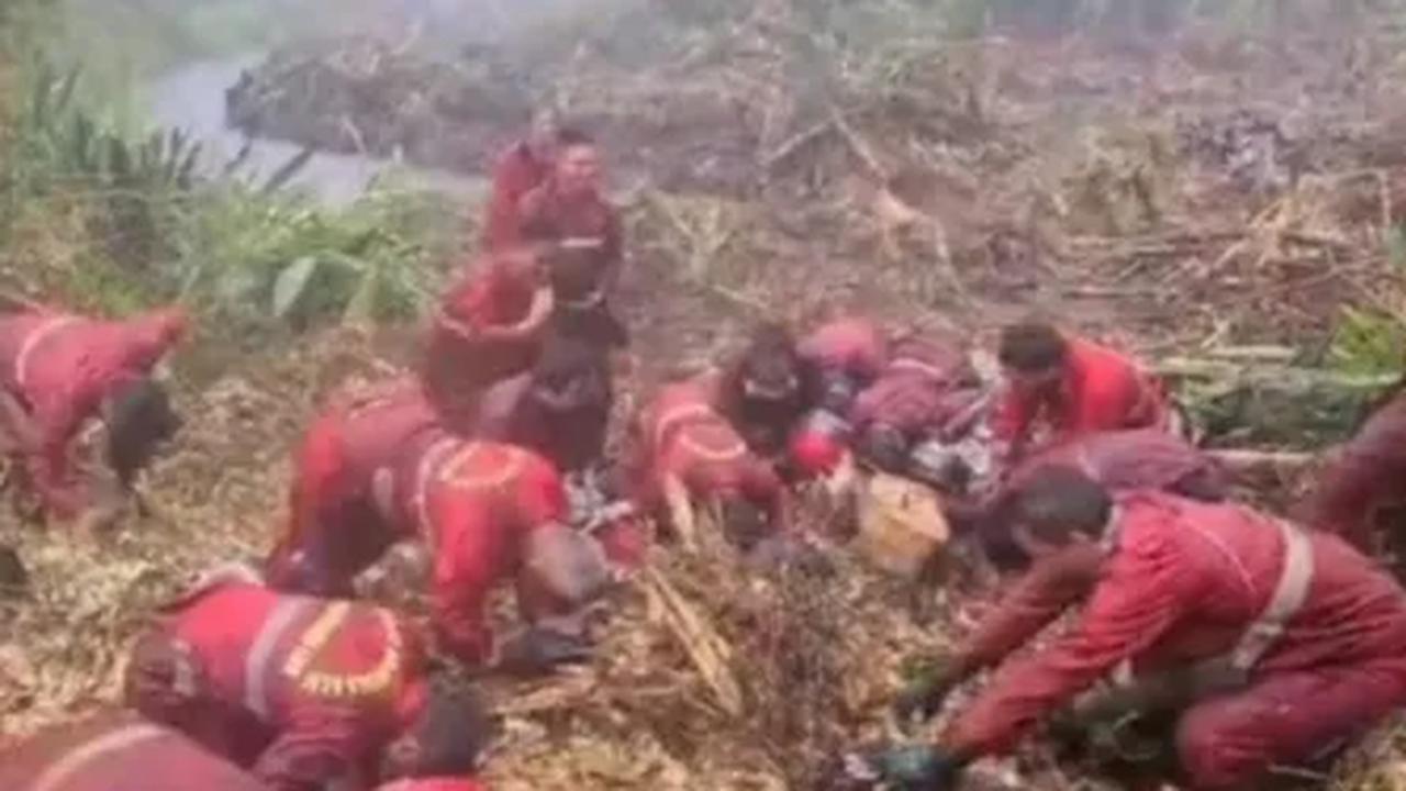 Hujan pada saat itu tidak berlangsung lama, diperkirakan sekitar 20 menit. Namun hujan itu cukup membantu pemadaman dan pembasahan lahan.<br>