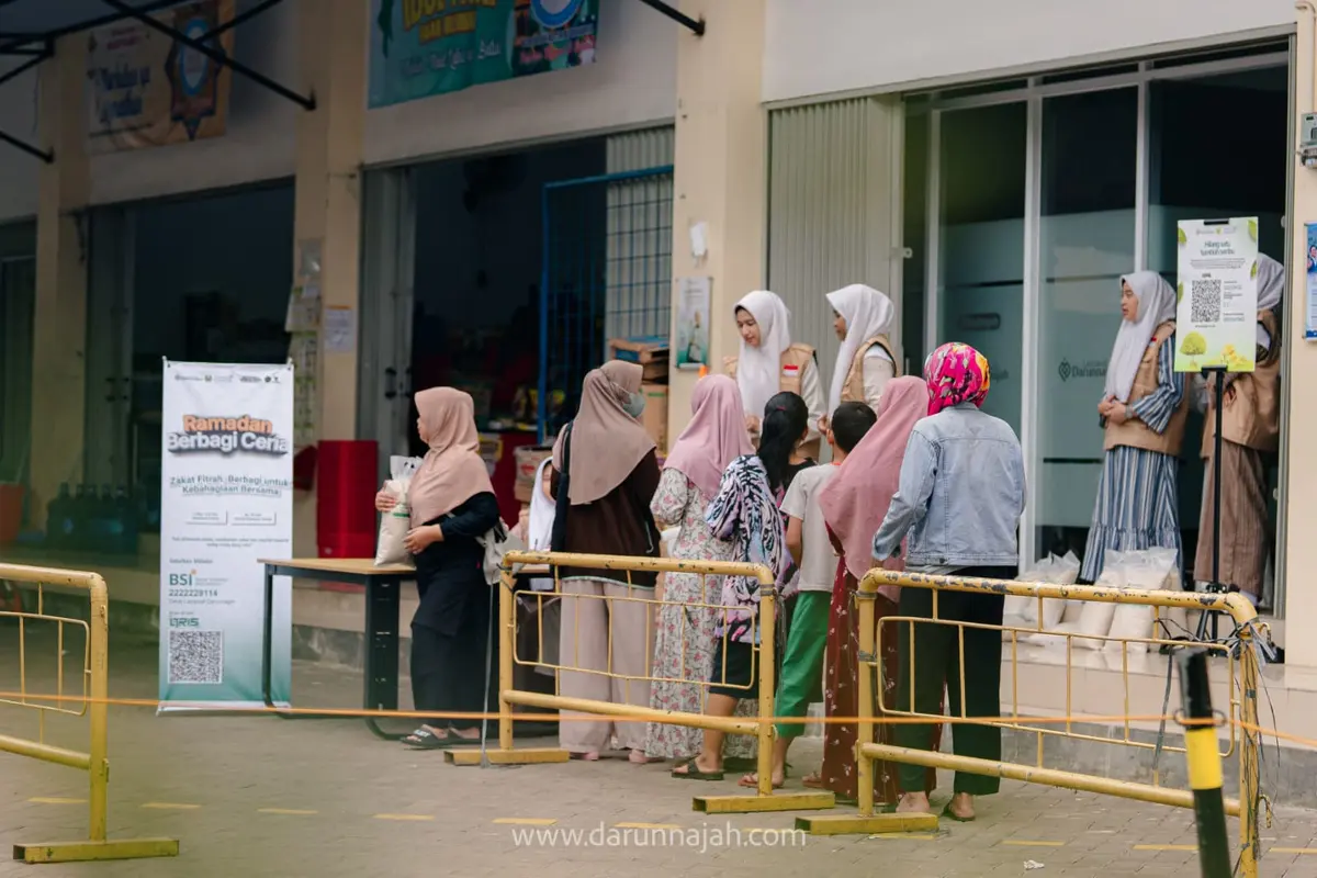 Lembaga Amil Zakat Nasional (LAZNAS) Darunnajah menghimpun dana zakat, infak, dan wakaf (ZISWAF) sebagai bagian dari upaya memberdayakan umat dan meningkatkan kesejahteraan masyarakat. (Istimewa)