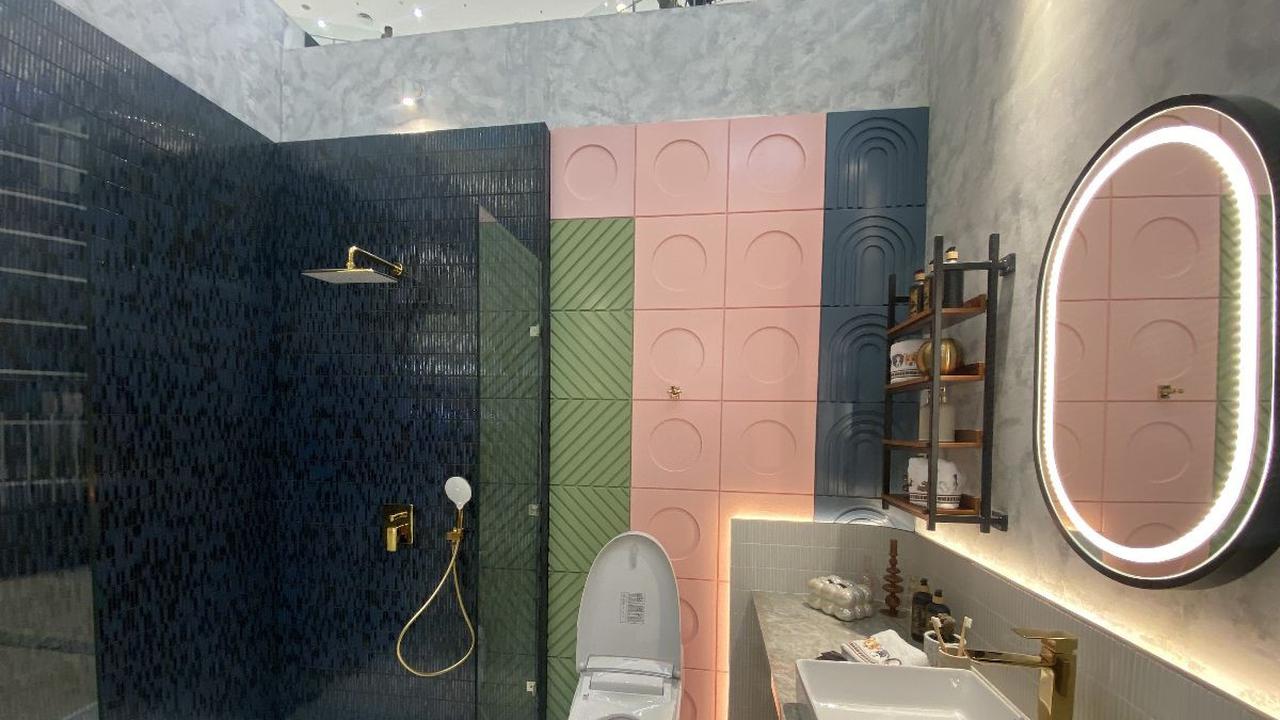 Shower di Sudut: Solusi Efisien untuk Kamar Mandi Minimalis 1.5 x 1.5 Meter<br>