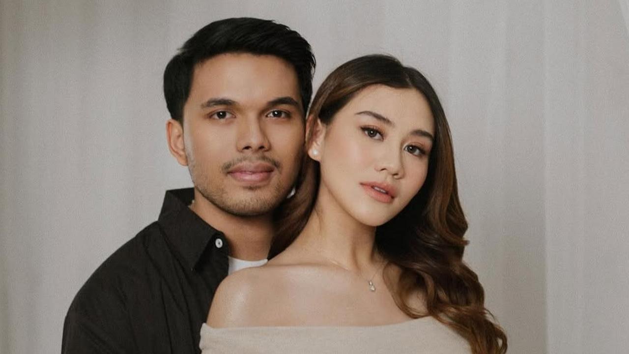 7 Potret Momen Bahagia Gender Reveal Kehamilan Aaliyah Massaid yang Bakal Punya Anak Cowok