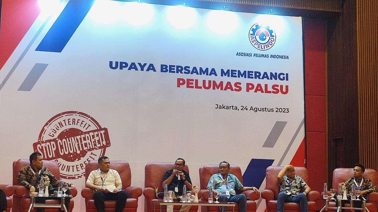 3. Beli di Toko Resmi