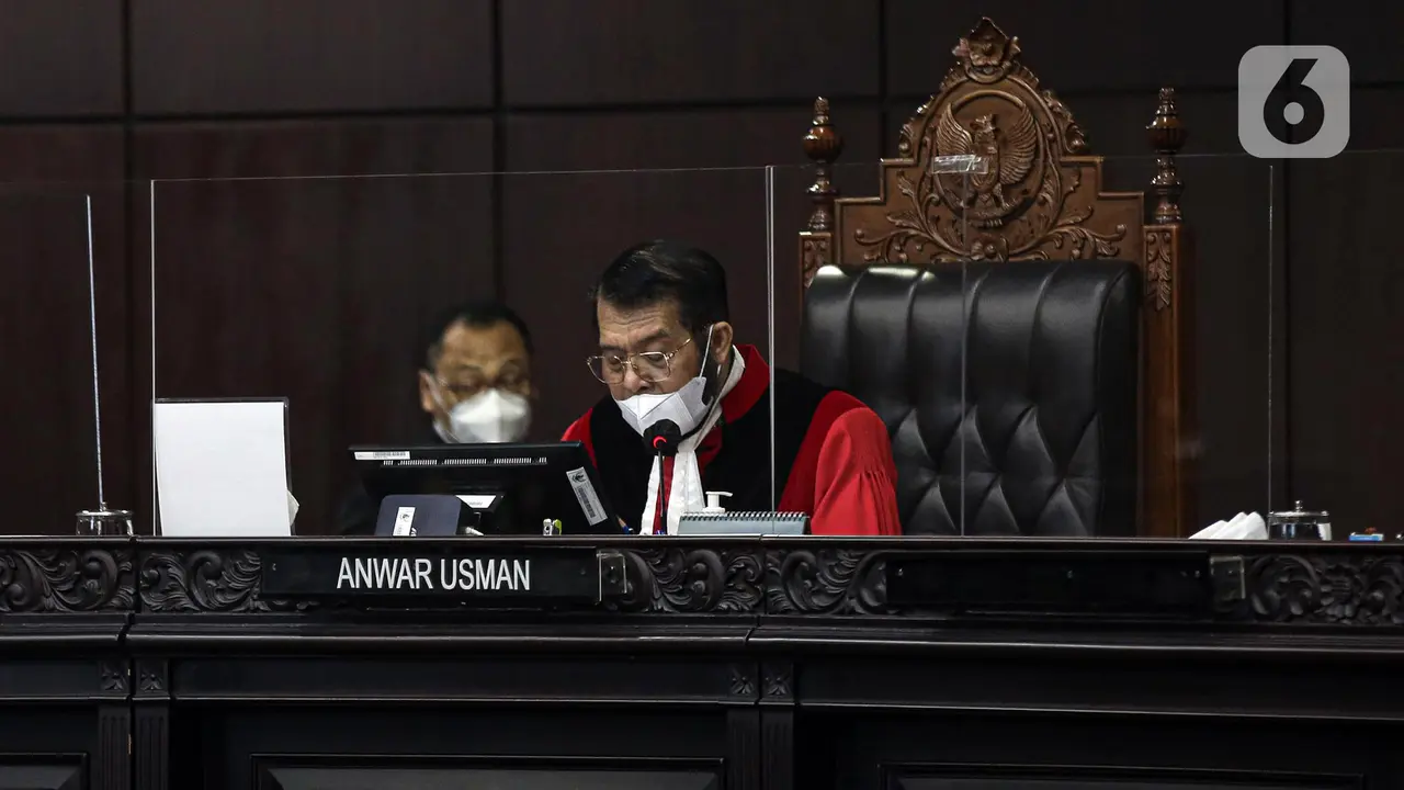 MK Tolak Legalisasi Ganja Medis untuk Kesehatan
