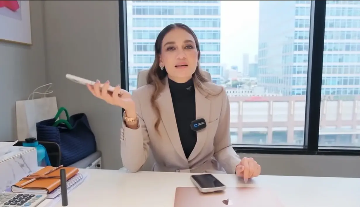 Luna Maya (Youtube/Luna Maya)