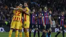 Para pemain Girona merayakan hasil imbang tanpa gol menghadapi Barcelona pada laga lanjutan pekan ke-28 Liga Spanyol 2022/2023 di Camp Nou Stadium, Barcelona, Selasa (11/4/2023) dini hari WIB. (AP Photo/Joan Monfort)