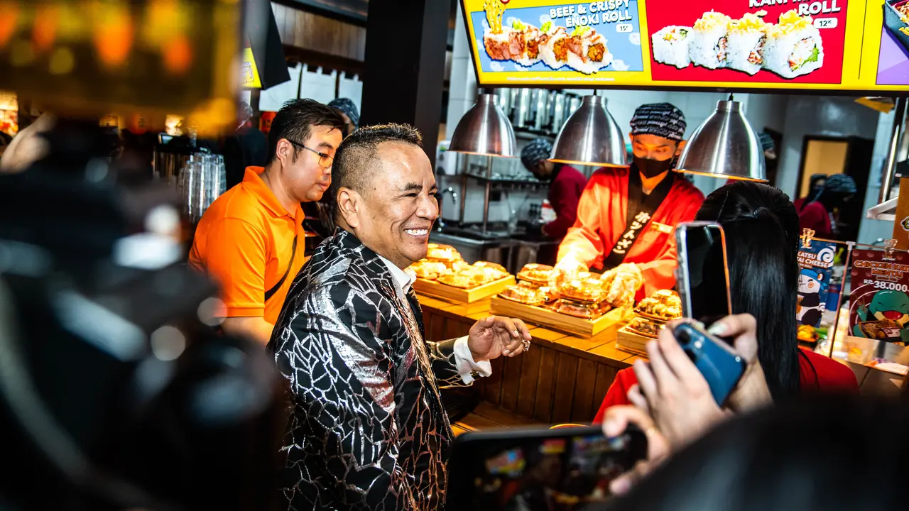 Hotman Paris buka Hotmen (Istimewa)