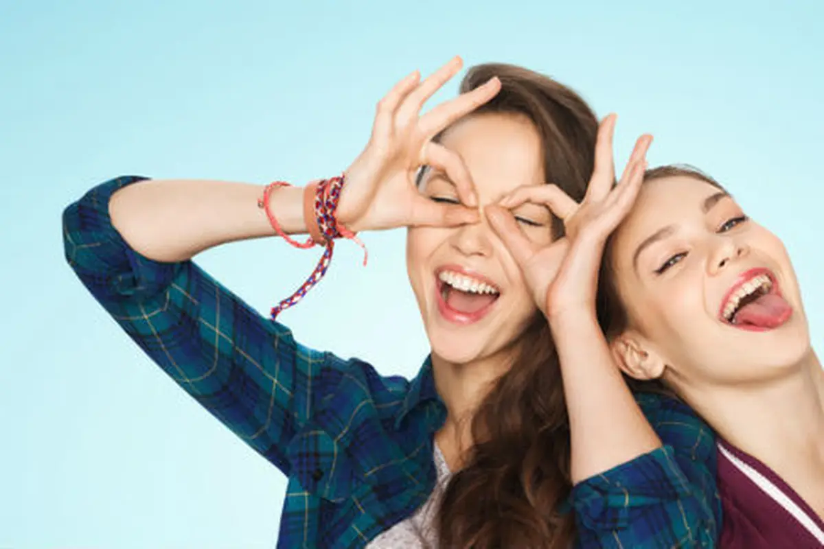 (c) shutterstock