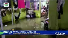 Simak informasi dalam Fokus Pagi (30/08) dengan berita-berita sebagai berikut, Razia Tertib Lalu Lintas, Waspada Banjir dan Longsor, Jinakkan Api, Petugas Damkar Pingsan, Gempa Magnitudo 6,4.