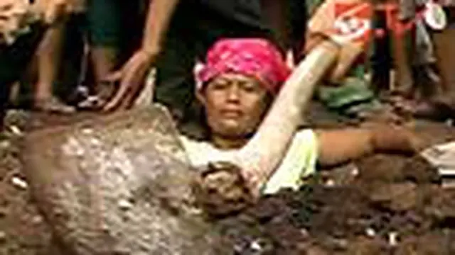 Pemprov DKI Bergeming, Aksi Kubur Diri Berlanjut