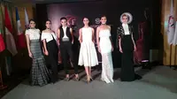 Sebastian Gunawan berkesempatan untuk memamerkan koleksi adibusananya pada ajang Haute Couture Week Paris 2016