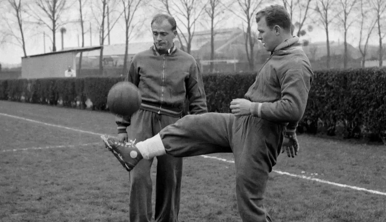 Foto Jalani Debut Bareng Timnas Spanyol, 5 Pemain Berikut Langsung