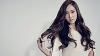 Sukses dengan bisnis fesyennya, tak lantas membuat Jessica Jung melupakan dunia hiburan yang telah membesarkan namanya.