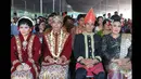 Sebanyak 5.115 pasangan pengantin se-Jabodetabek melangsungkan pernikahan massal di Istora senayan Jakarta, Rabu (28/1/2015). (Liputan6.com/Herman Zakharia)
