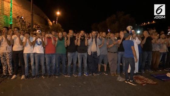 Umat Muslim Masih Bertahan di Kota Tua Yerusalem