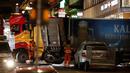 Pada 7 April 2017, Teror dengan menggunakan truk kembali mengguncang Eropa. Setidaknya 3 orang tewas dalam aksi teror truk tabrak pejalan kaki di jalan yang menjadi pusat perbelanjaan di pusat kota Stockholm, Ibu Kota Swedia. (AP Photo/Markus Schreiber)