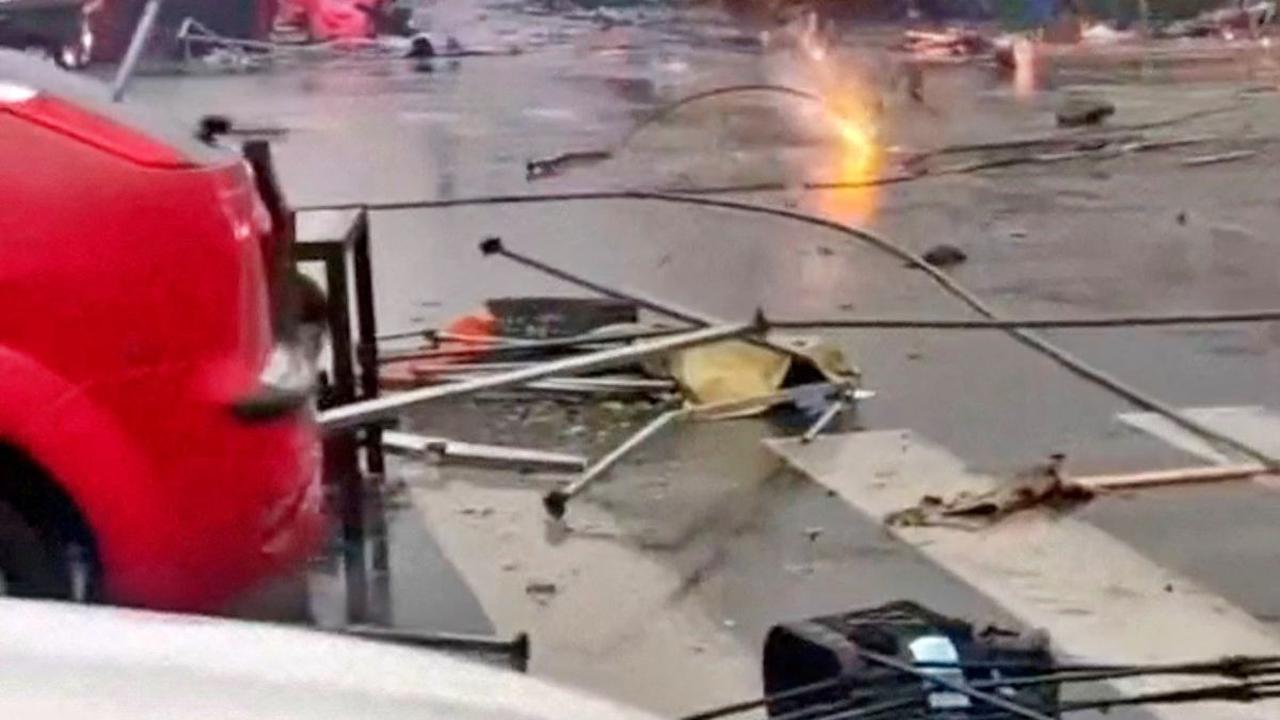 FOTO: Porak-Poranda China Usai Terjangan Tornado Singkat Mematikan, 10 Orang Tewas di Jiangsu