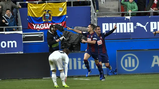 Selebrasi Pemain Eibar saat Mengalahkan Real Madrid