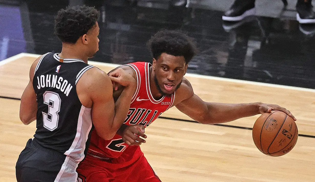 Gelar pemain dengan skor agregat tertinggi atau NBA Hustle Award musim ini jatuh kepada pemain Chicago Bulls, Thaddeus Young. (Foto: Getty Images via AFP/Jonathan Daniel)
