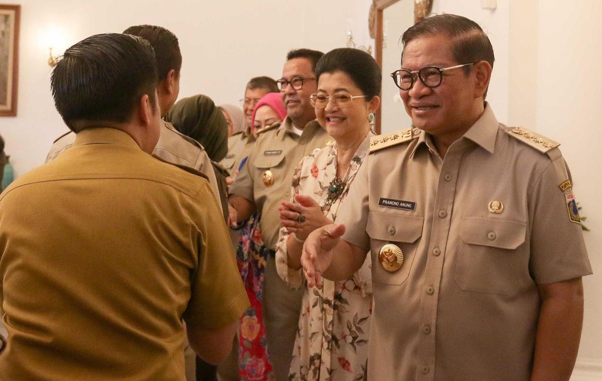 FOTO: Pramono-Rano Halal Bihalal dengan ASN Di Balaikota DKI
