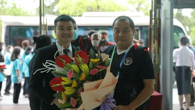 Tim bulutangkis Indonesia tiba di Vietnam, untuk menghadapi SEA Games 2021