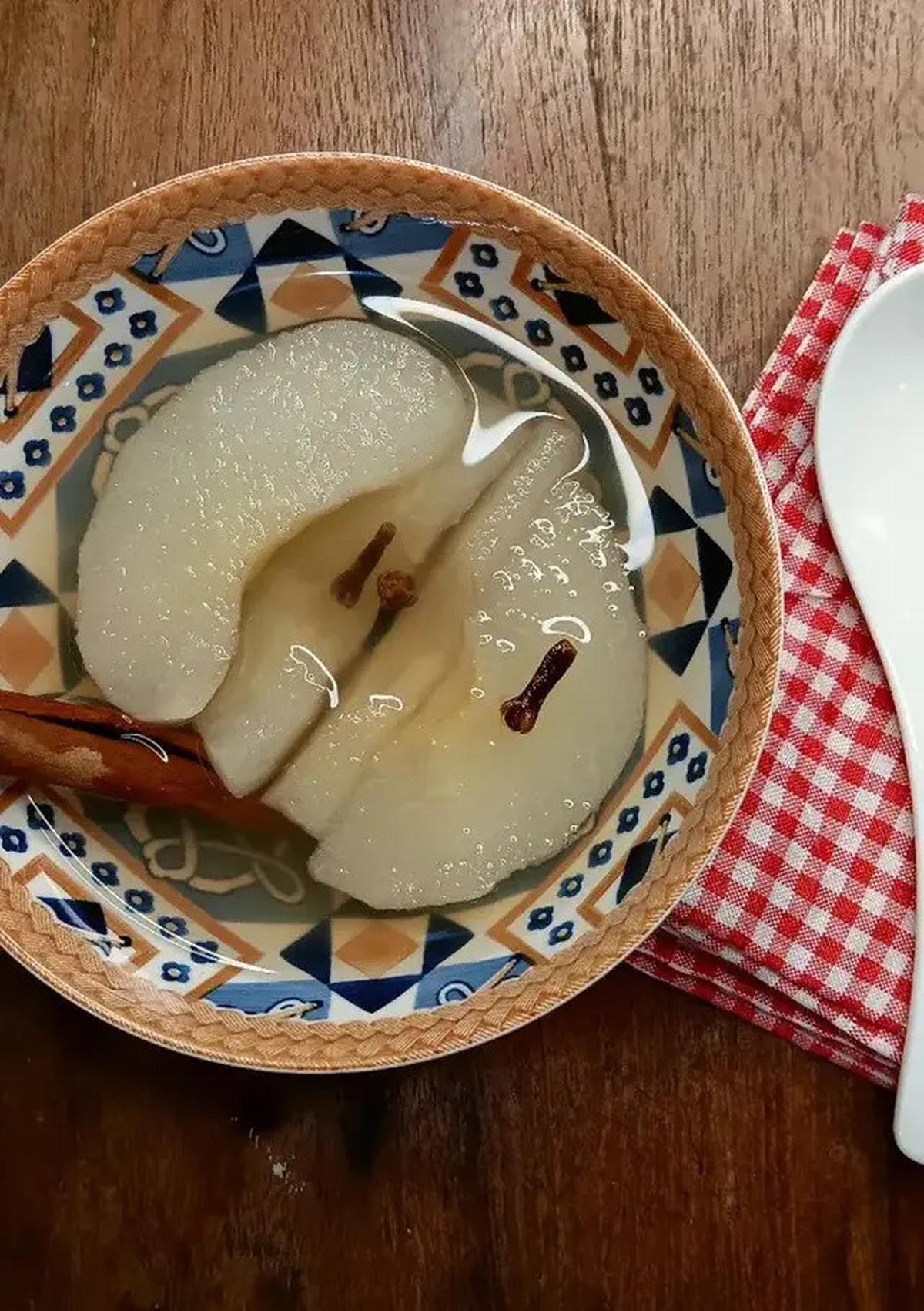 Minuman Herbal untuk Turunkan Kolesterol dan Darah Tinggi dari Buah Pir