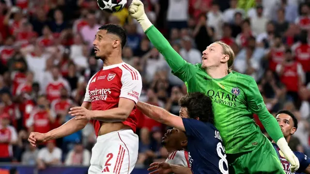 Matvey Safonov, William Saliba