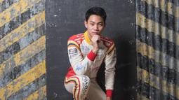 Karier Presley Martono berawal dari coba-coba, namun dirinya berprestasi di gokart dan menjuarai sejumlah kejuaraan. (Bola.com/Vitalis Yogi Trisna)