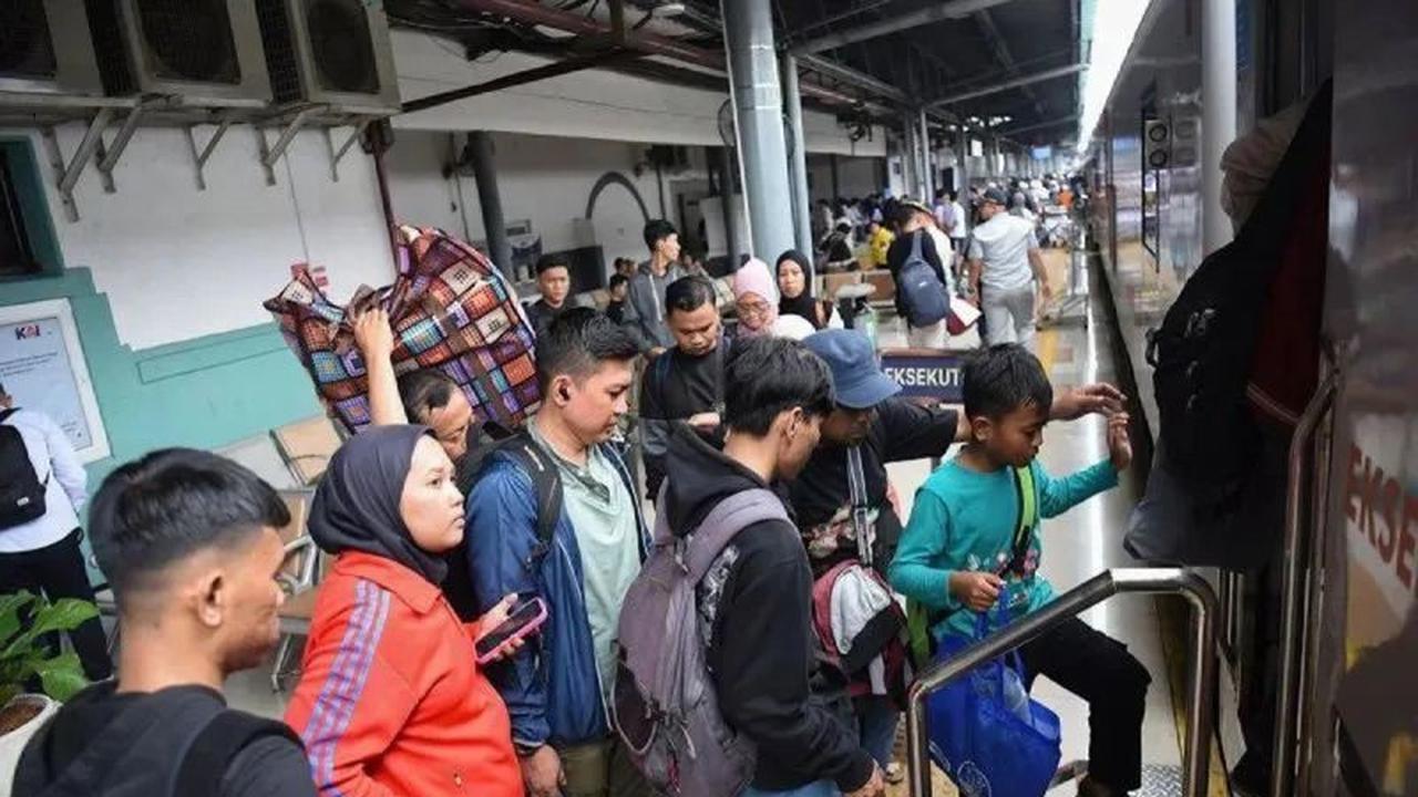 Prediksi Pemudik Lebaran 2026: Lebih dari 140 Juta Orang Diproyeksikan Bergerak