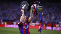 Gelandang - Andres Iniesta (Spanyol) - Barcelona. (AFP/Josep Lago)